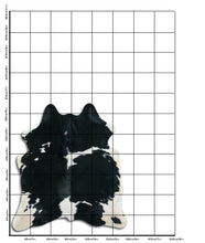 Įkelti vaizdą į galerijos rodinį, Baltas/Juodas karvės kailis L