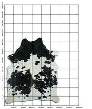 Įkelti vaizdą į galerijos rodinį, Baltas/Juodas karvės kailis XL