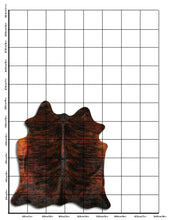 Įkelti vaizdą į galerijos rodinį, Egzotinis karvės kailis M