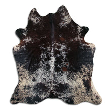 Įkelti vaizdą į galerijos rodinį, Salt and Pepper egzotinis karvės kailis M