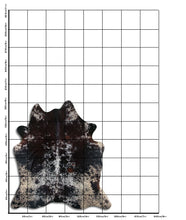 Įkelti vaizdą į galerijos rodinį, Salt and Pepper egzotinis karvės kailis M