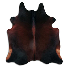 Įkelti vaizdą į galerijos rodinį, Rudas karvės kailis L