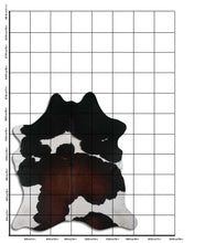 Įkelti vaizdą į galerijos rodinį, Trispalvis karvės kailis XL
