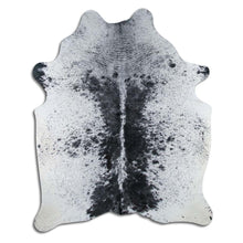 Įkelti vaizdą į galerijos rodinį, Salt and Pepper egzotinis karvės kailis XXL
