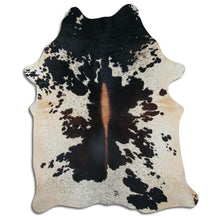 Įkelti vaizdą į galerijos rodinį, Salt and Pepper egzotinis karvės kailis XL
